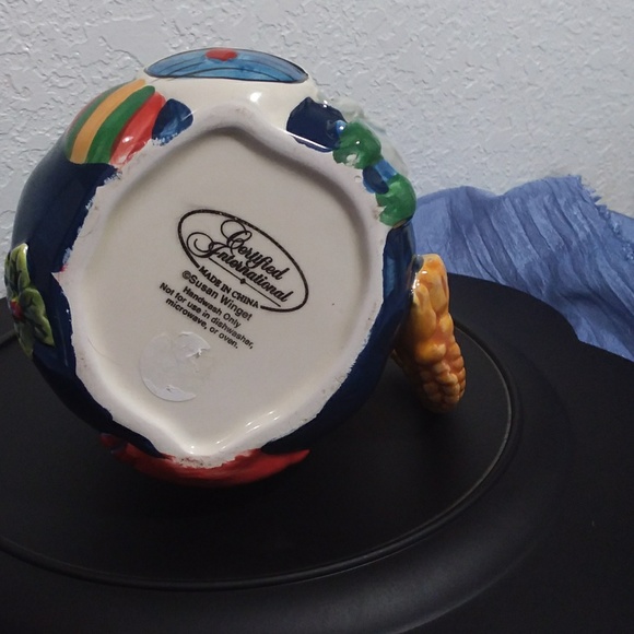 Certified International Susan Winget - Picture 5 of 7